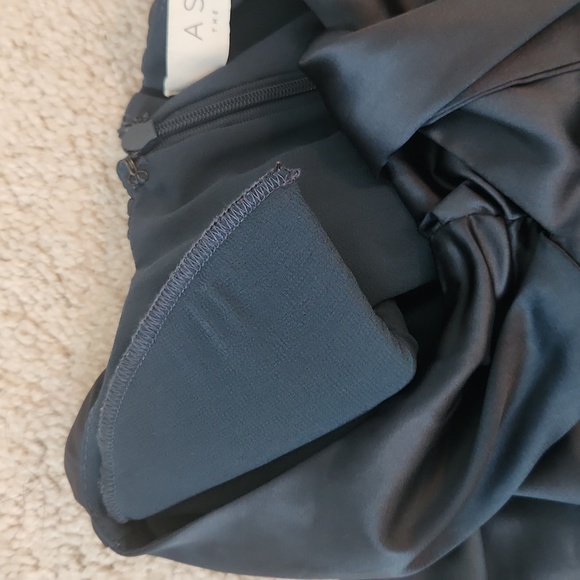 Astr The Label Petrova satin front cutout mini dress - Picture 8 of 16